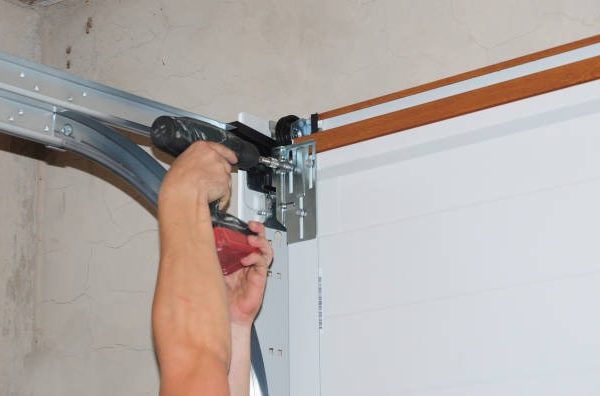 Emergency Garage Door Repair Near Me Quick Solutions